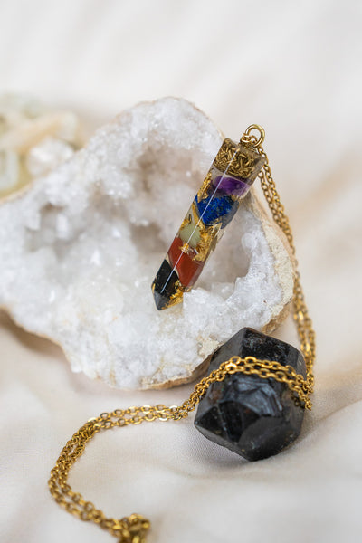 Rainbow Chakra Crystal Pendant Necklace, Healing Stone Pendulum Tower  Point, Chakra Pendulum Pendant Necklace, 7 Chakra Pendant Necklace 