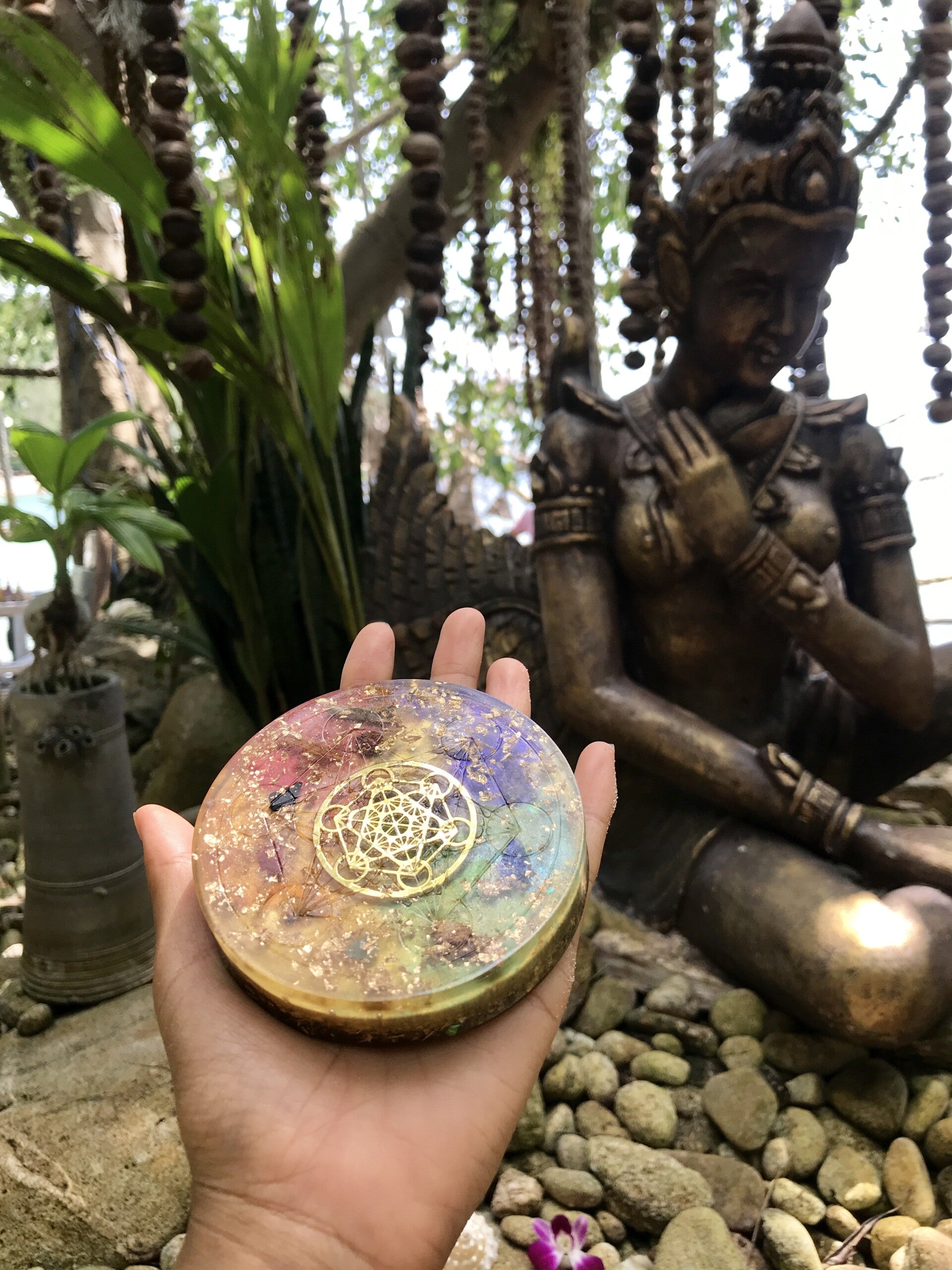 7-Chakra Rainbow Sacred Geometry Healing Orgonite® Orgone Charging Plate For Balance, Harmony & Alignment